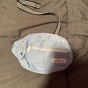NWOT adidas fanny pack